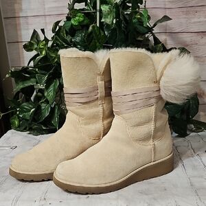 UGG Brita Cream Fur-Trimmed Winter Boots 10